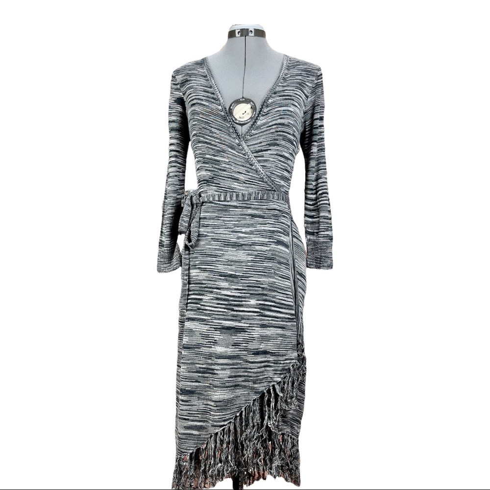 Rare Max & Cleo Women’s Sweater Faux Wrap Dress Size Small Gray/Slate
